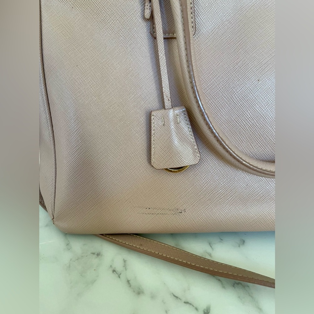 Prada Galleria Saffiano pink cream medium cross body bag - Picture 7 of 12